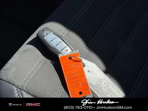 Used 2025 Mitsubishi Outlander SE FWD image 38