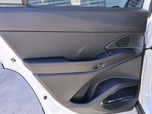 New 2026 Jeep Cherokee Overland w/ Advanced Pro Tech Group AWD/4WD image 20