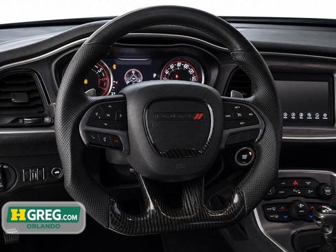 Used 2019 Dodge Challenger R/T RWD image 10