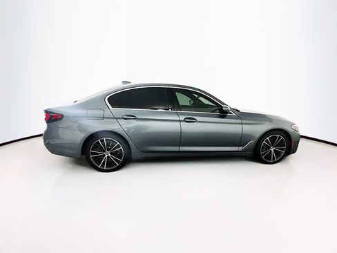 Used 2021 BMW 530i w/ Premium Package image 9