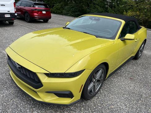 New 2025 Ford Mustang Premium image 6