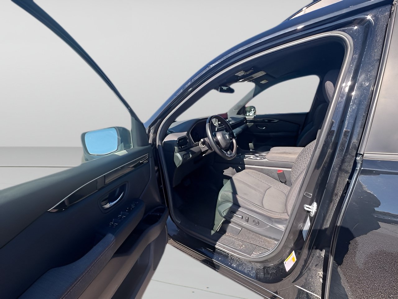 Used 2023 Honda Pilot Sport image 16
