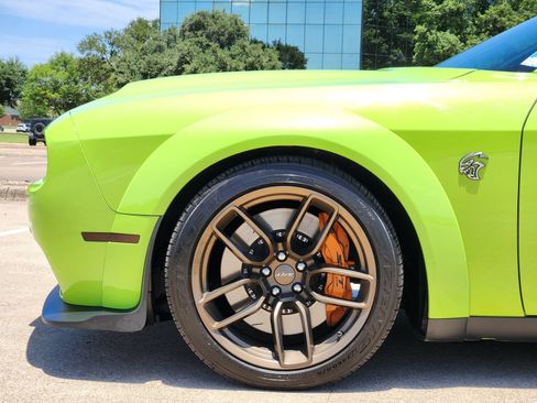 Used 2023 Dodge Challenger SRT Hellcat RWD image 8