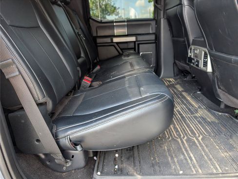Used 2019 Ford F150 Lariat w/ Equipment Group 502A Luxury AWD/4WD image 37