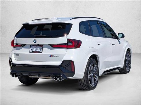 Used 2025 BMW X1 M35i w/ Premium Package image 5
