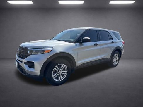 Used 2022 Ford Explorer 4WD image 3