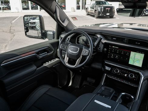 New 2026 GMC Sierra 3500 Denali w/ Denali Reserve Package AWD/4WD image 11