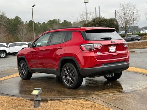 New 2026 Jeep Compass Latitude AWD/4WD image 5