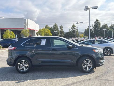 Used 2022 Ford Edge SEL w/ Convenience Package AWD/4WD image 3