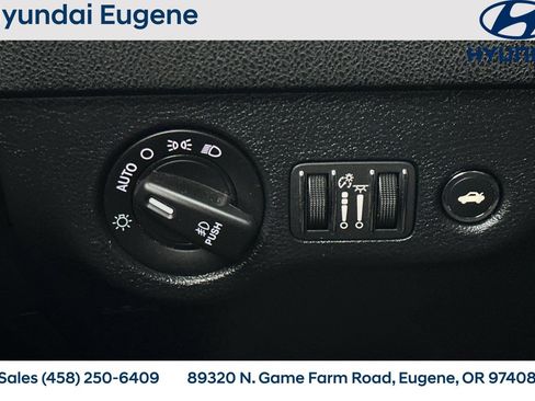 Used 2018 Dodge Charger R/T image 33