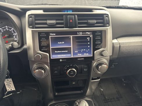 Used 2020 Toyota 4Runner SR5 image 17