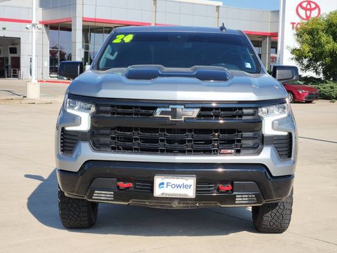 Used 2024 Chevrolet Silverado 1500 LT Trail Boss AWD/4WD image 2