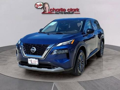 Certified 2023 Nissan Rogue S FWD image 1