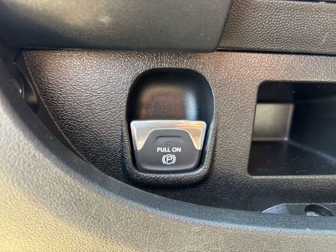 Used 2026 RAM ProMaster 2500 w/ Convenience Group FWD image 16