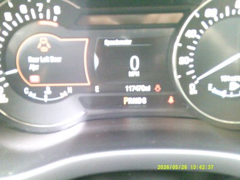 Used 2017 Lincoln MKC Reserve w/ Lincoln MKC Climate Package AWD/4WD image 10