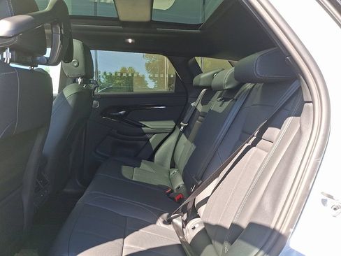 New 2026 Land Rover Range Rover Evoque Hoxton AWD/4WD image 6