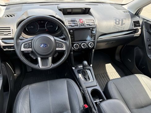 Used 2018 Subaru Forester 2.5i Touring AWD/4WD image 13