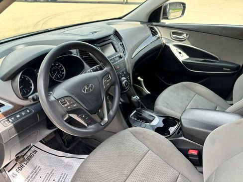 Used 2017 Hyundai Santa Fe Sport FWD image 10