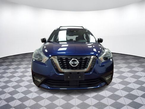 Used 2020 Nissan Kicks SR w/ Exterior Package image 5