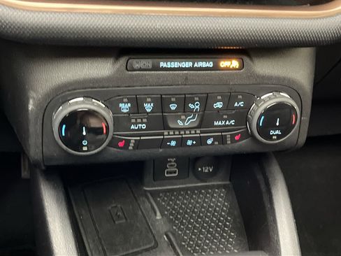 Used 2023 Ford Bronco Sport Outer Banks w/ Tech Package image 23