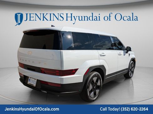 New 2026 Hyundai Santa Fe SE image 3