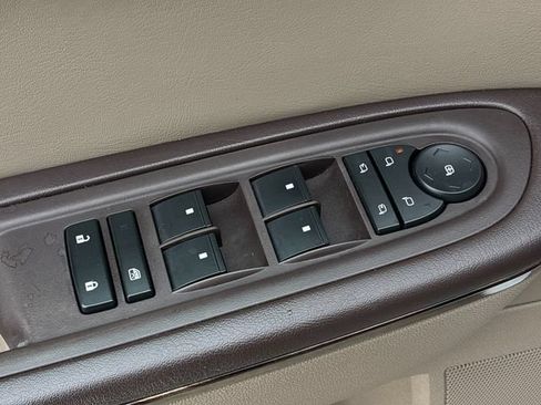 Used 2016 GMC Acadia Denali FWD image 13