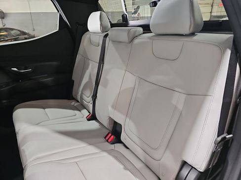 New 2026 Hyundai Santa Cruz SEL AWD/4WD image 13