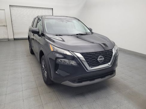 Used 2023 Nissan Rogue S FWD image 14