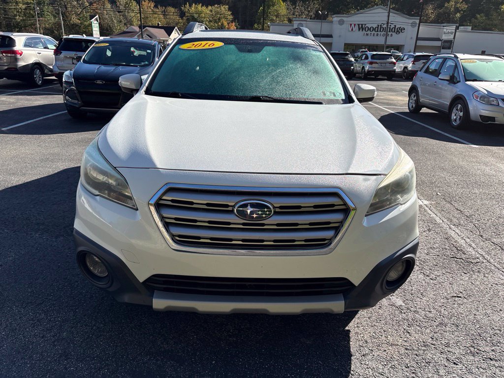 Used 2016 Subaru Outback 2.5i Limited AWD/4WD image 8