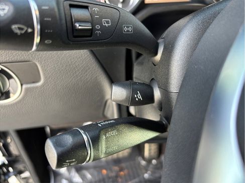 Used 2014 Mercedes-Benz G 63 AMG G 63 AMG 4MATIC Sport Utility image 20