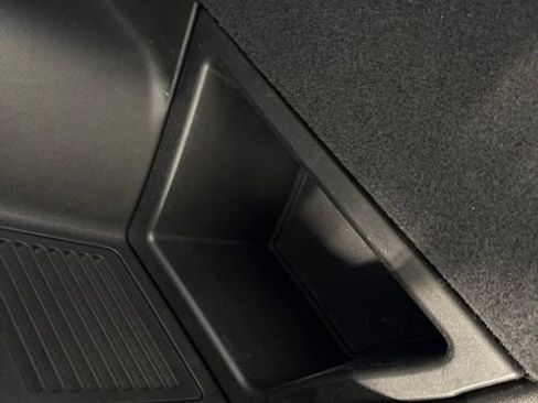 Used 2024 Chevrolet Blazer LT w/ Midnight/Sport Edition FWD image 39