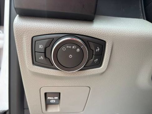 Used 2018 Ford F150 XL w/ Equipment Group 101A Mid RWD image 22