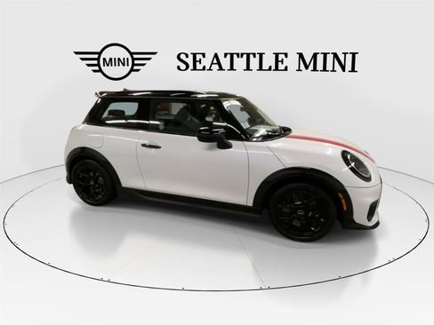 New 2026 MINI Cooper S image 13