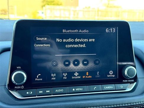 Used 2023 Nissan Rogue SV image 24