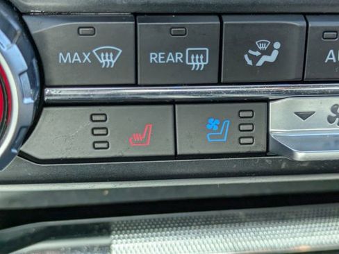 Certified 2023 Ford F150 Lariat w/ Trailer Tow Package RWD image 23