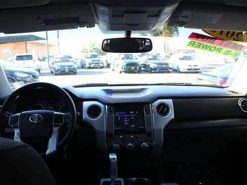 Used 2015 Toyota Tundra SR5 image 27