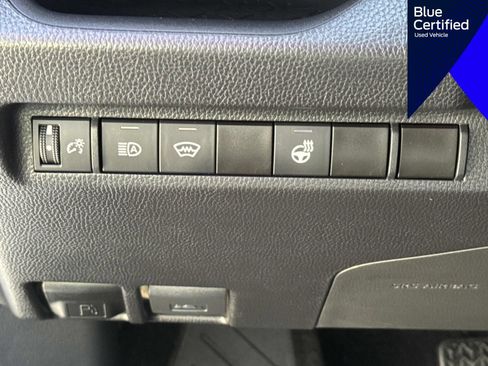 Used 2025 Toyota RAV4 XLE w/ Weather Package FWD image 28