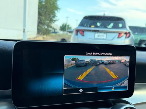 Used 2020 Mercedes-Benz C 300 4MATIC Sedan image 24