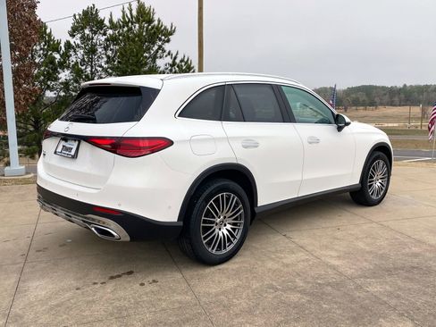 Used 2025 Mercedes-Benz GLC 300 image 6