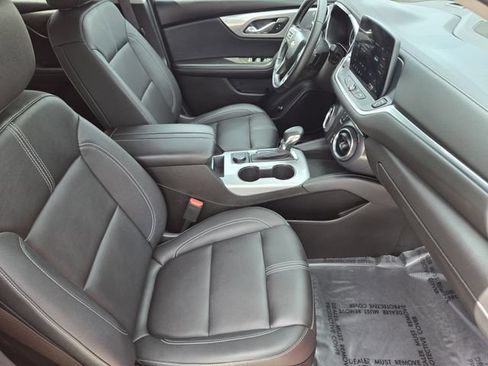 Used 2024 Chevrolet Blazer LT FWD image 14