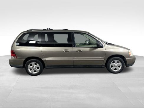 Used 2005 Ford Freestar SES FWD image 12