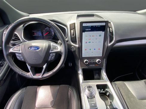 Used 2021 Ford Edge ST w/ Equipment Group 401A AWD/4WD image 12