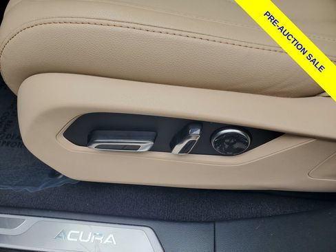 Used 2024 Acura RDX SH-AWD image 19