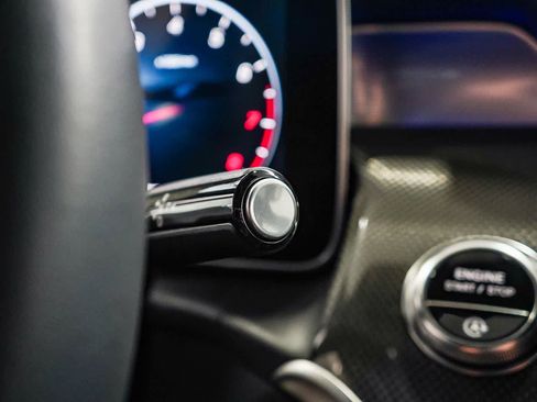 Certified 2026 Mercedes-Benz GLC 300 image 25