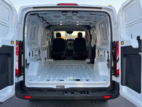 New 2026 Ford Transit 150 Low Roof RWD image 10