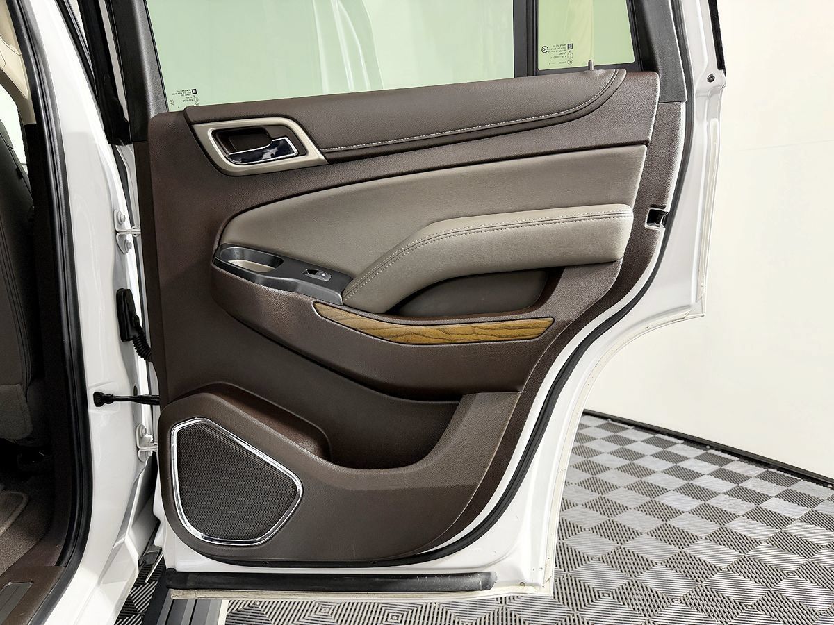 Used 2019 GMC Yukon Denali w/ Denali Ultimate Package AWD/4WD image 46