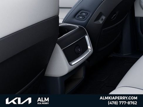 New 2026 Kia Carnival EX FWD image 26