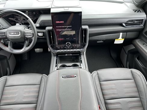 New 2026 GMC Yukon XL AT4 Ultimate w/ LPO, Floor Liner Package AWD/4WD image 18
