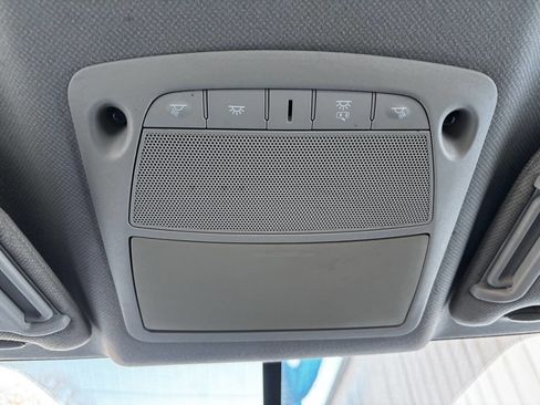 Used 2015 Nissan Sentra SR image 31