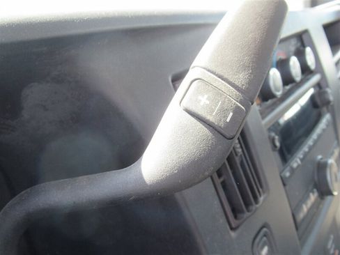 Used 2022 GMC Savana 2500 w/ Driver Convenience Package image 21